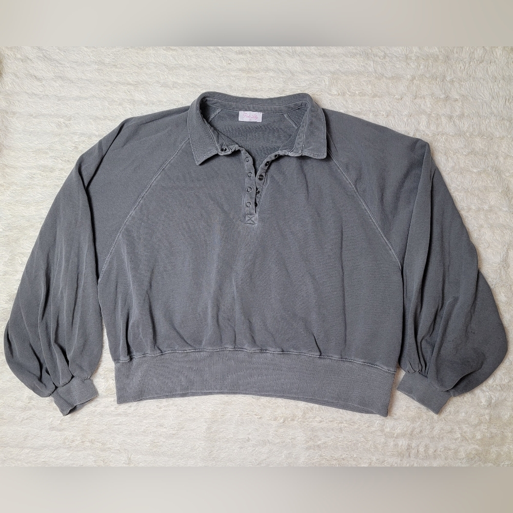Pink Lily pullover sweater gray size L